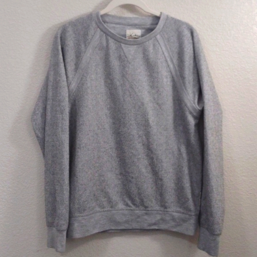 Koto sweater, size‎ medium